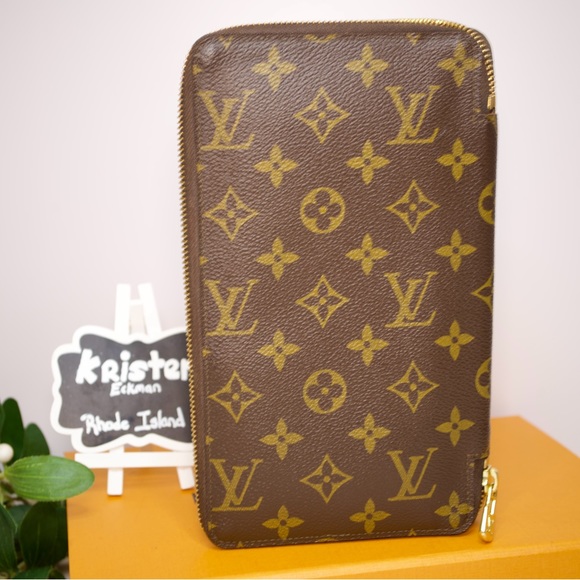 Louis Vuitton Zippy Organizer - Picture 2 of 15